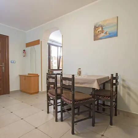 Apartman Oaza *